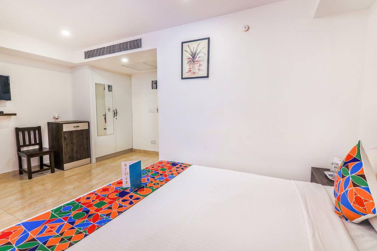 Fabhotel Oakwey Inn Indiranagar Бангалор Екстериор снимка