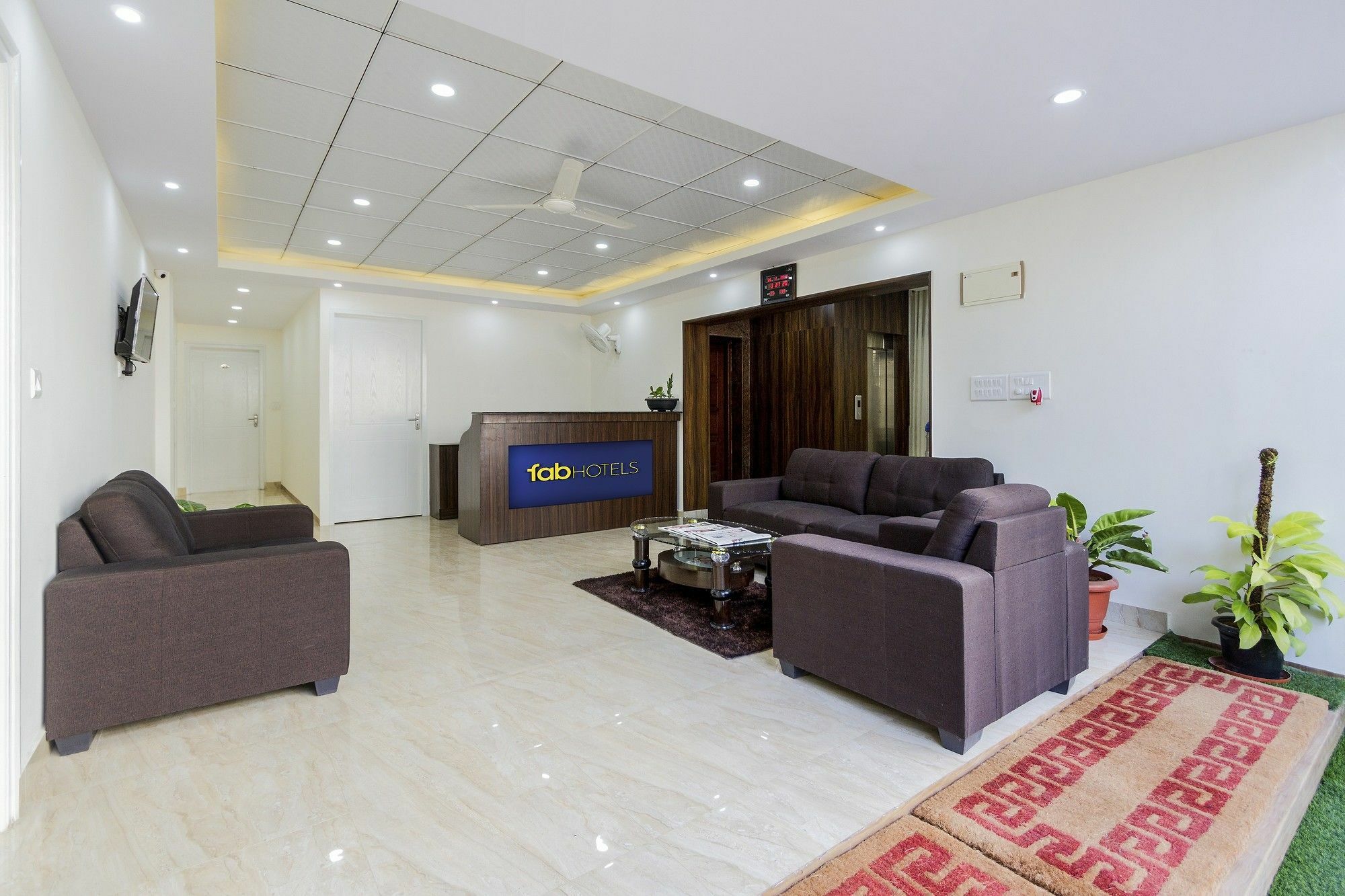 Fabhotel Oakwey Inn Indiranagar Бангалор Екстериор снимка